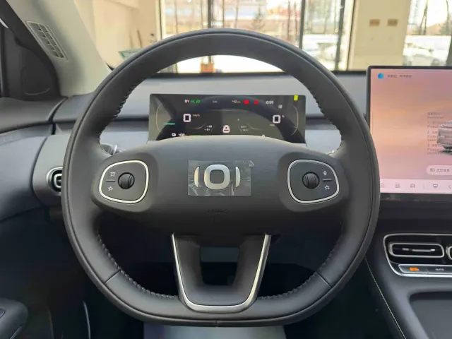Changan Qiyuan Q05 — Фото автомобиля 18