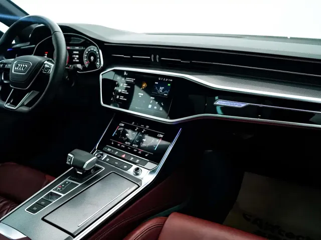 Audi A7L — Фото автомобиля 19