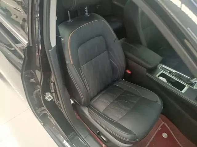 Nissan Teana — Фото автомобиля 24