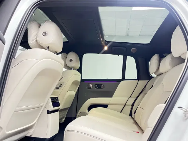 Li Auto i6 — Фото автомобиля 7