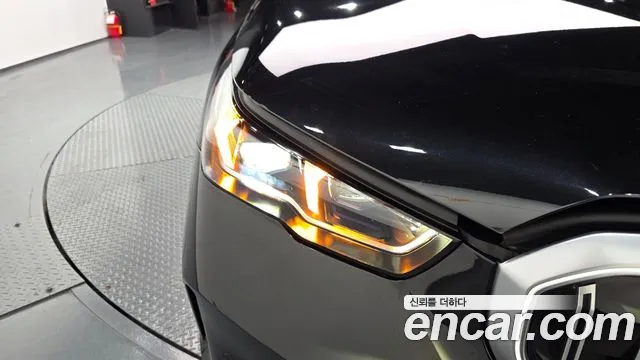 BMW i5 — Фото автомобиля 17