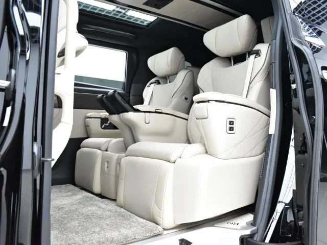 Toyota Alphard — Фото автомобиля 18