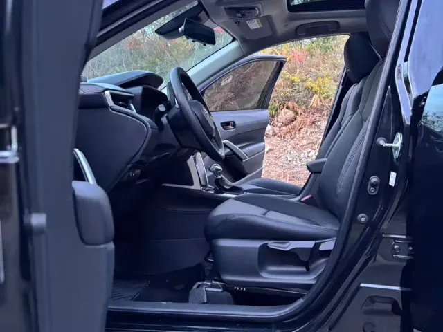 Toyota Corolla Cross — Фото автомобиля 4