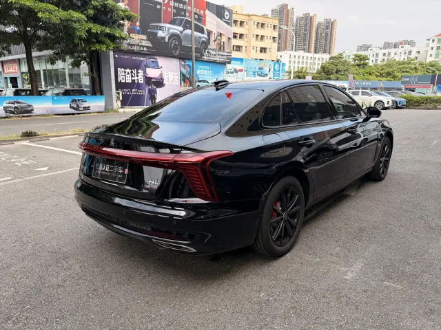 Hongqi H5 — Фото автомобиля 8