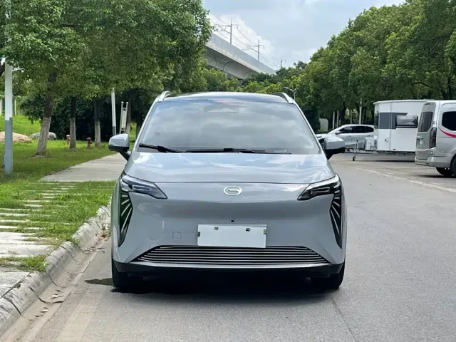 GAC Aion Y — Фото автомобиля 4