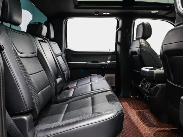 Ford F-150 Raptor — Фото автомобиля 11