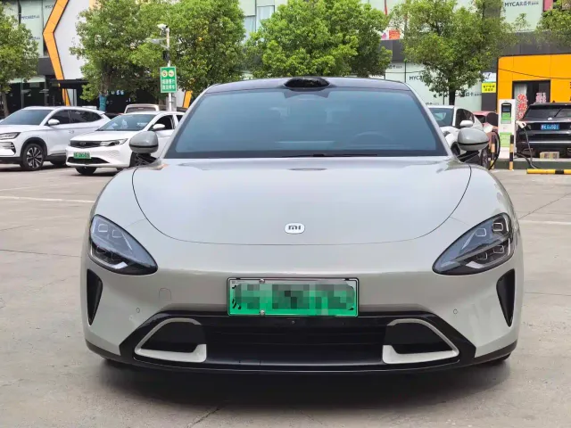 Xiaomi SU7 — Фото автомобиля 2