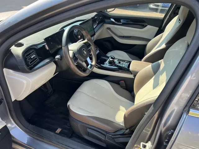 BYD Qin PLUS — Фото автомобиля 5