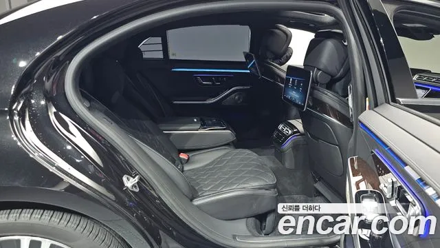 Mercedes-Benz S-Class — Фото автомобиля 9