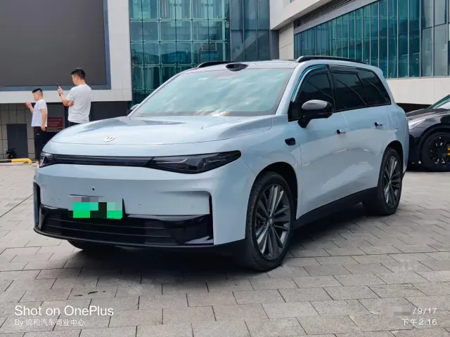 Фотография автомобиля — Leapmotor C16