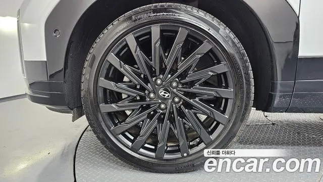 Hyundai Santafe Santa Fe (MX5) Бензин 2.5T 2WD — Фото автомобиля 4