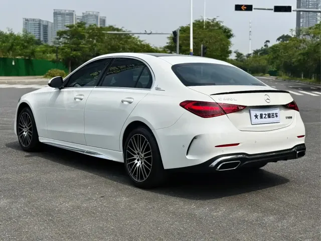 Mercedes-Benz C-Class — Фото автомобиля 6