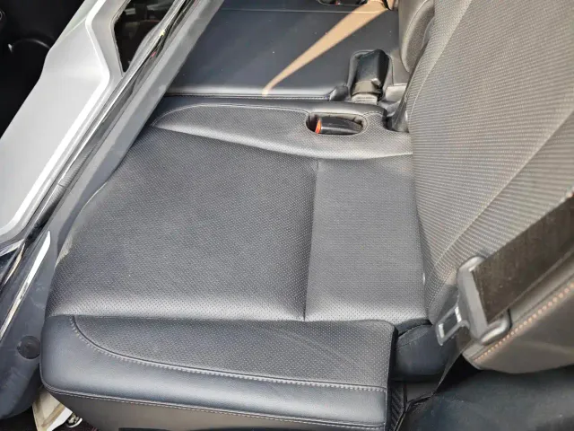 Toyota Highlander — Фото автомобиля 4