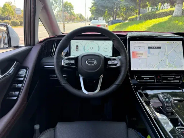 GAC Trumpchi M8 — Фото автомобиля 14
