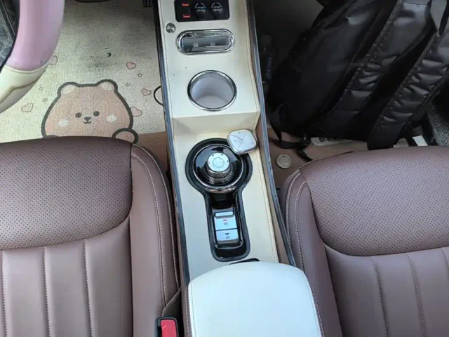 Wuling Bingo — Фото автомобиля 13