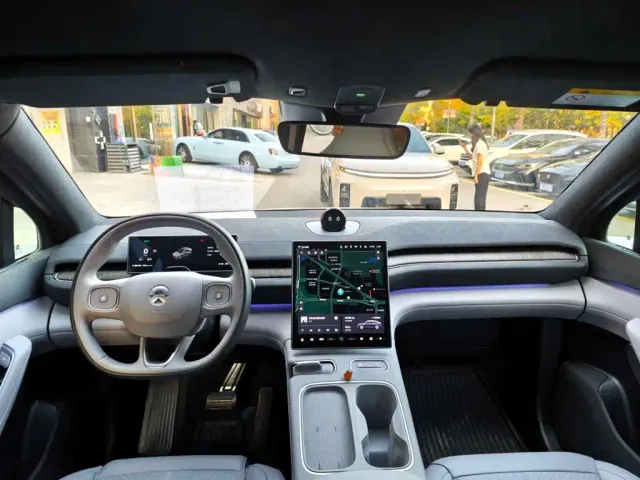 Nio EC6 — Фото автомобиля 9