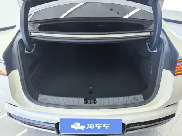 BYD Seal — Фото автомобиля 4