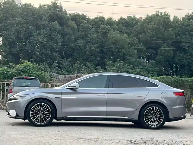 BYD Han — Фото автомобиля 7