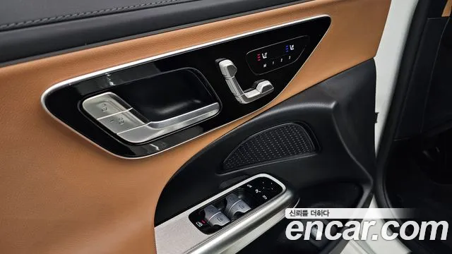 Mercedes-Benz E-Class W214 — Фото автомобиля 28