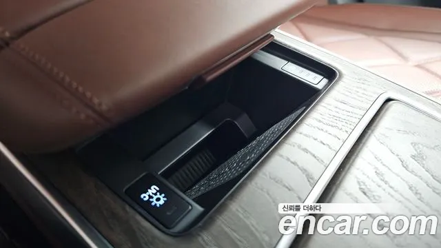 Genesis GV80 2.5T Бензин AWD — Фото автомобиля 26