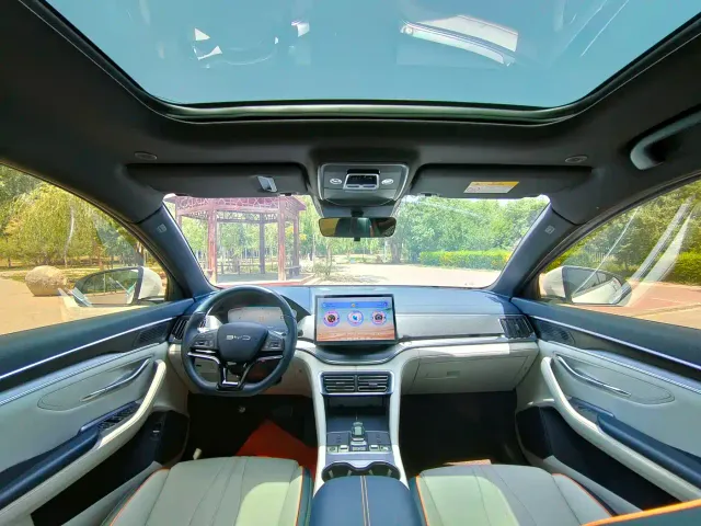 BYD Song PLUS — Фото автомобиля 6