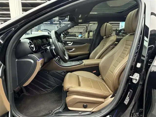 Mercedes-Benz E-Class — Фото автомобиля 7