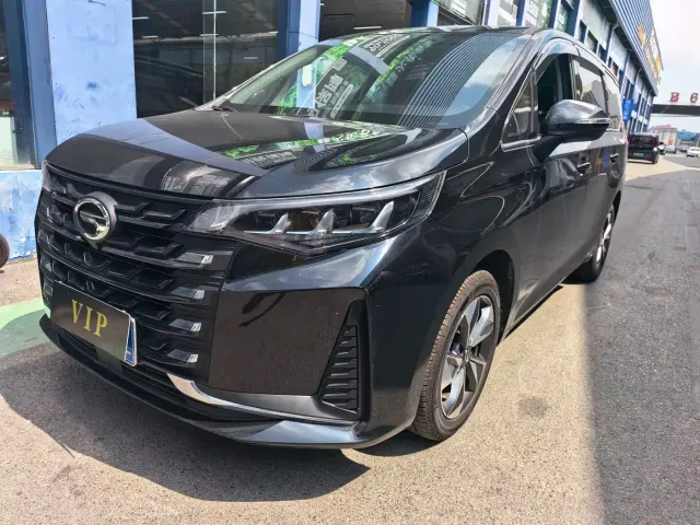 Фотография автомобиля — GAC Trumpchi M6