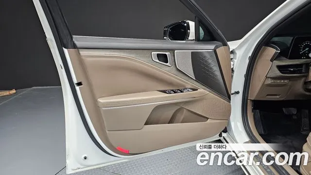 Kia K8 K8 Hybrid — Фото автомобиля 13