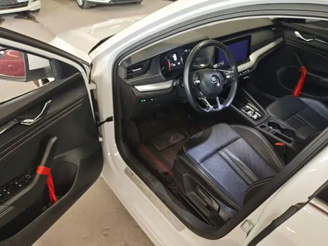 Skoda Octavia — Фото автомобиля 15
