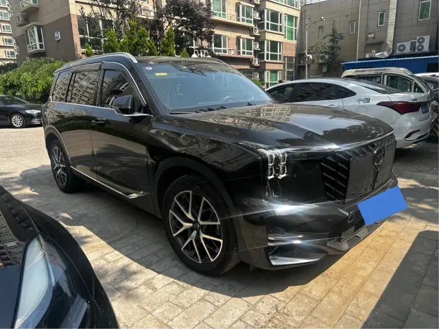 GAC Trumpchi GS8 — Фото автомобиля 2