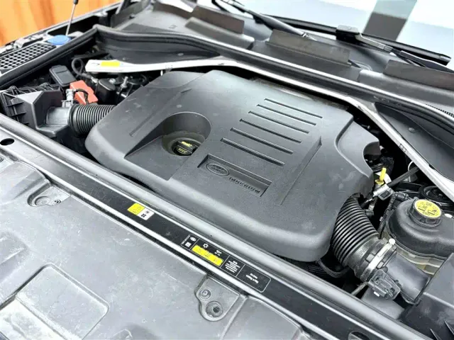 Land Rover Range Rover — Фото автомобиля 19