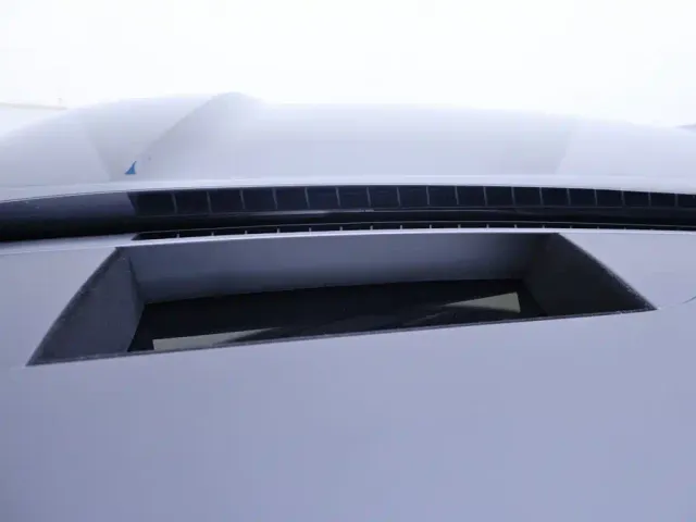 Nio ES8 — Фото автомобиля 29
