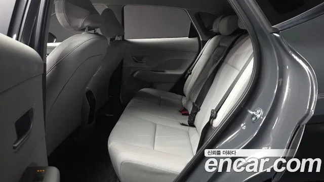 Hyundai Kona SX2 — Фото автомобиля 16