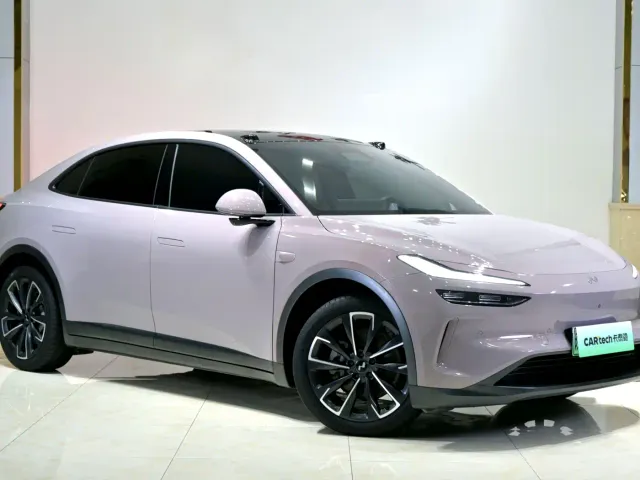 Onvo L60 — Фото автомобиля 3