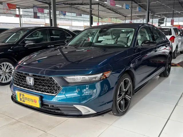 Фотография автомобиля — Honda Accord