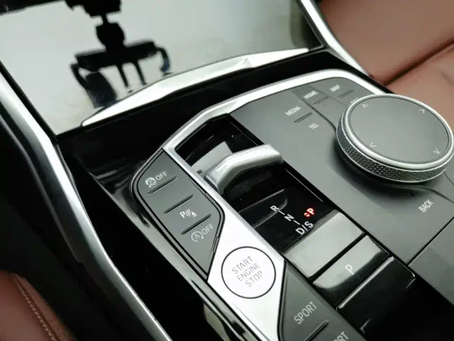 BMW 3 Series — Фото автомобиля 13