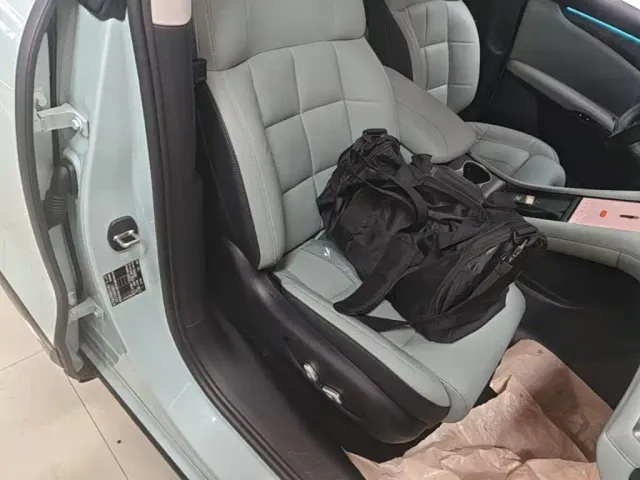 IM Motors LS6 — Фото автомобиля 24