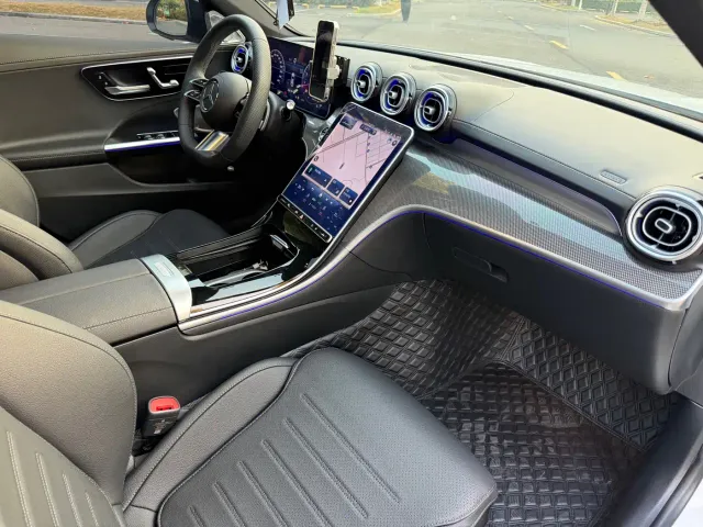 Mercedes-Benz C-Class — Фото автомобиля 11