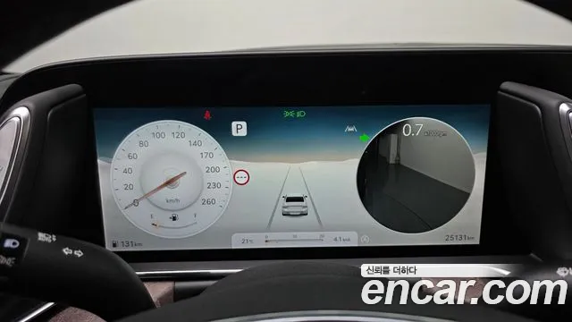 Genesis G90 Бензин 3.5 турбо AWD — Фото автомобиля 8