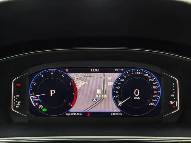 Volkswagen Passat — Фото автомобиля 15