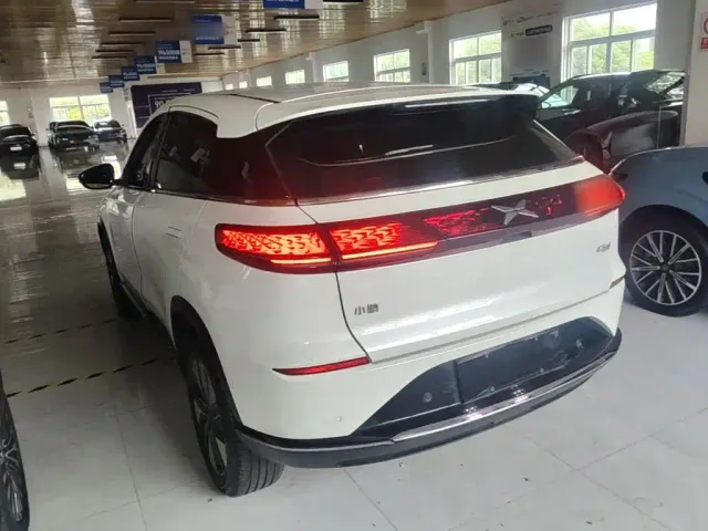 Xpeng G3 — Фото автомобиля 4