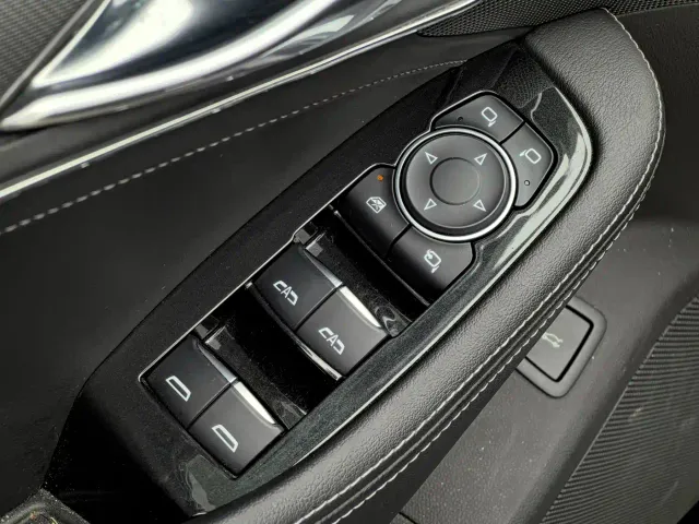 Cadillac CT5 — Фото автомобиля 21