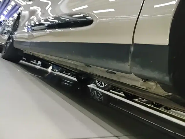 IM Motors LS6 — Фото автомобиля 20