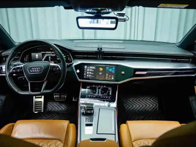 Audi A7L — Фото автомобиля 6