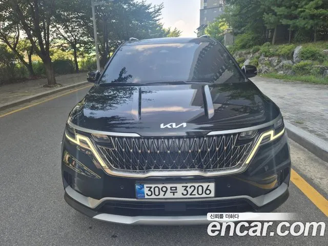Фотография автомобиля — Kia Canival