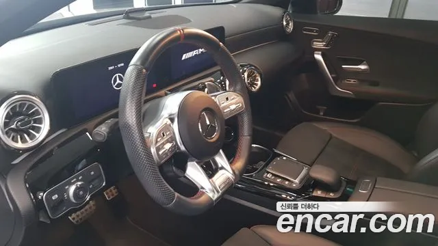 Mercedes-Benz A-Class — Фото автомобиля 13