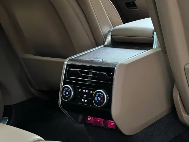 Land Rover Range Rover — Фото автомобиля 19
