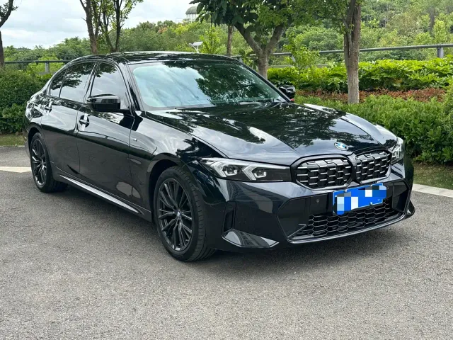 BMW 3 Series — Фото автомобиля 3