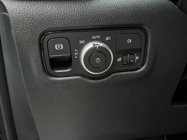 Mercedes-Benz Vito — Фото автомобиля 12