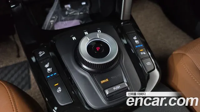 Kia Seltos New — Фото автомобиля 12